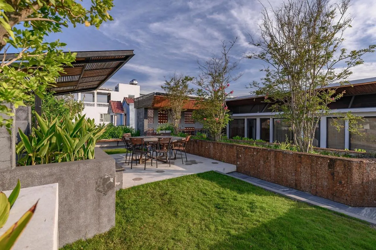 Hotel Mai'S Boutique Da Nang 3*,  Vietnam